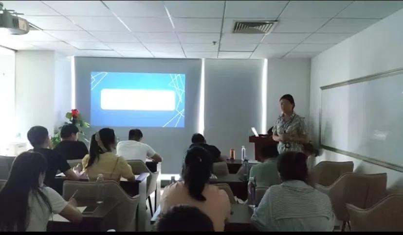 安徽萬(wàn)業(yè)? | 線(xiàn)下"公益資質(zhì)改革專(zhuān)題大講堂"圓滿(mǎn)召開(kāi)！